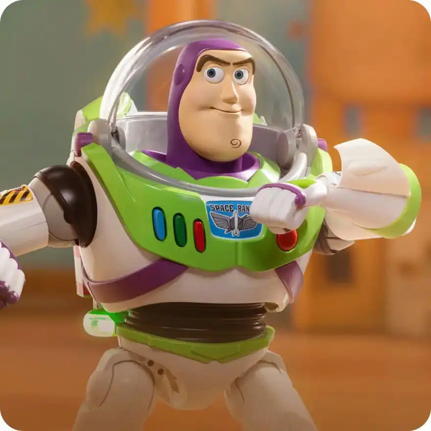 شخصية باز لايتير Buzz Lightyear