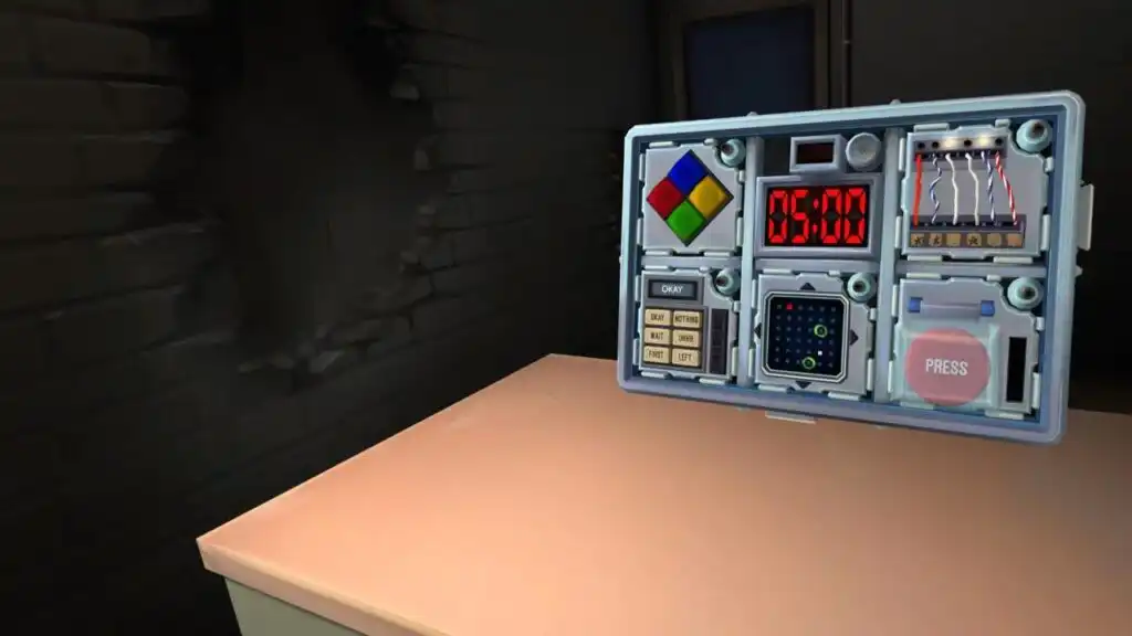 لعبة استمر في الحديث ولا ينفجر أحد Keep Talking and Nobody Explodes