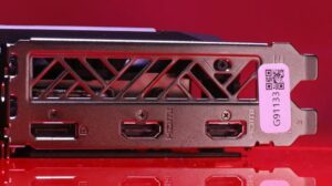 تفاصيل بطاقة Sapphire Pulse AMD Radeon RX 9060 XT 16GB 