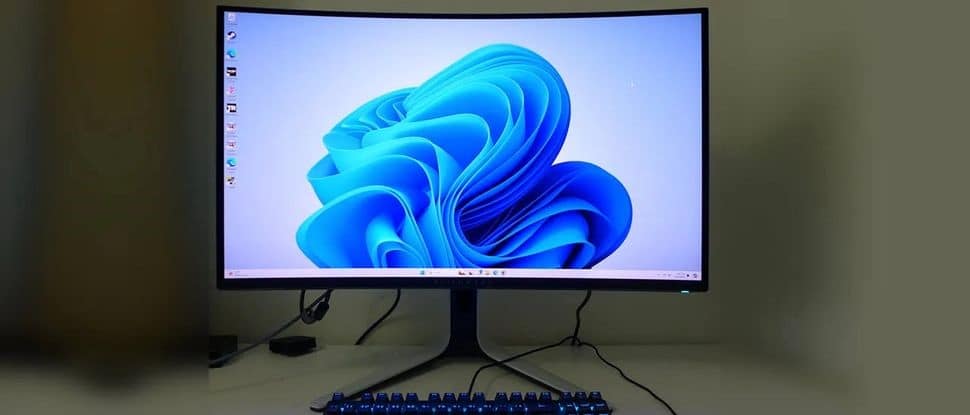 شاشة Alienware AW3225QF