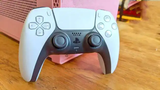 كيفية استخدام و تشغيل ذراع تحكم PS5 على الكمبيوتر