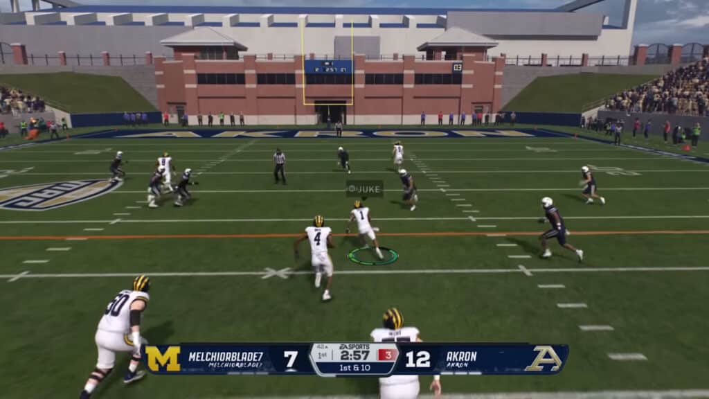 وضع Ultimate Team في EA Sports College Football 26